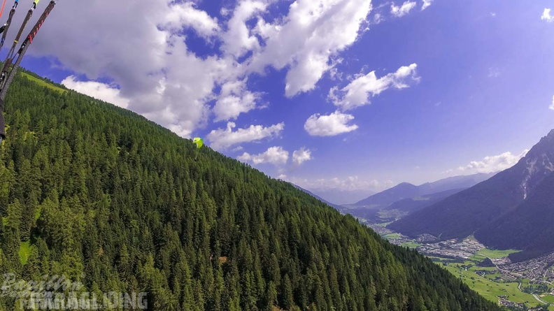 AH29.21-Stubai-Paragliding-393