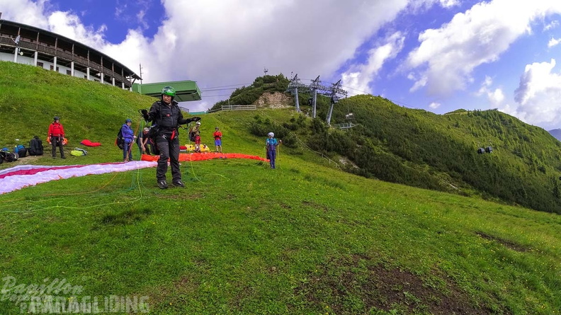 AH29.21-Stubai-Paragliding-111