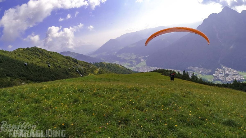 AH29.21-Stubai-Paragliding-118