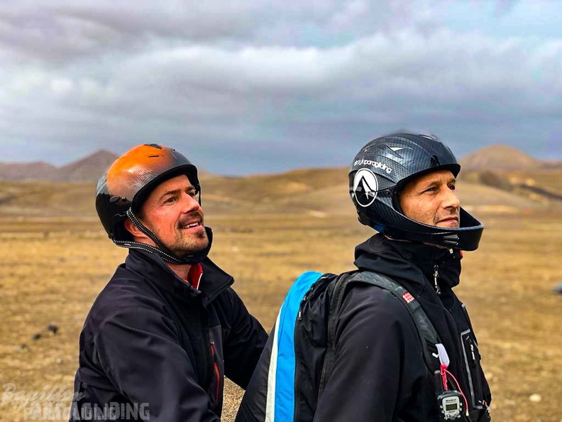 FLA50.21-Paragliding-Lanzarote-104