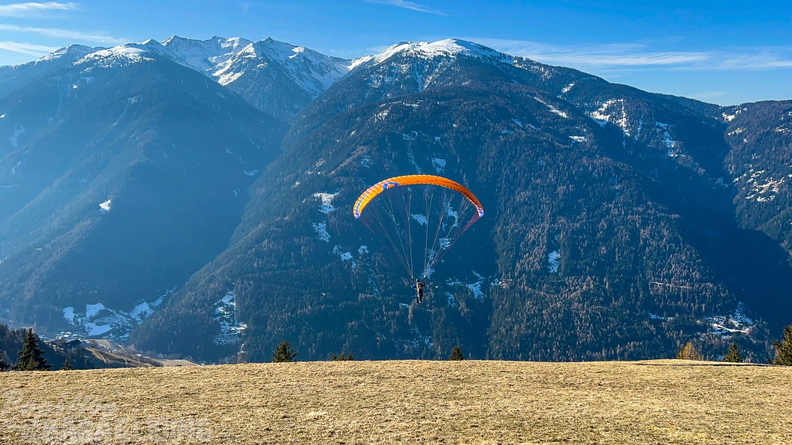 dh11.22-luesen-paragliding-109