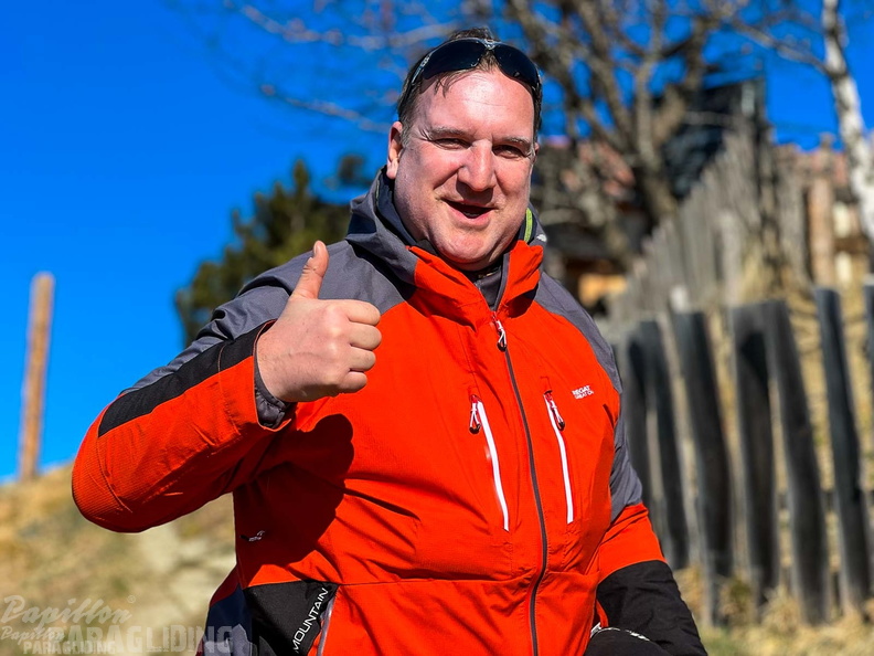 dh11.22-luesen-paragliding-132