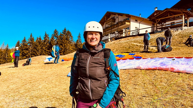 dh11.22-luesen-paragliding-136