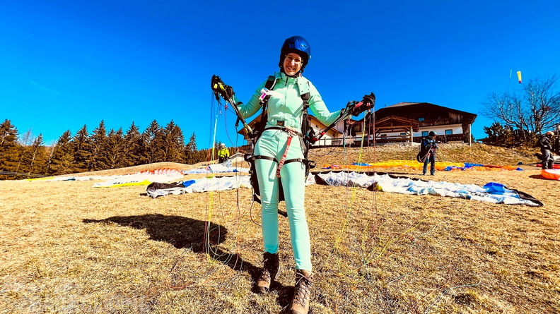 dh11.22-luesen-paragliding-143