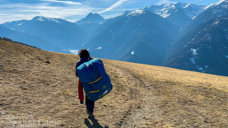 dh11.22-luesen-paragliding-158