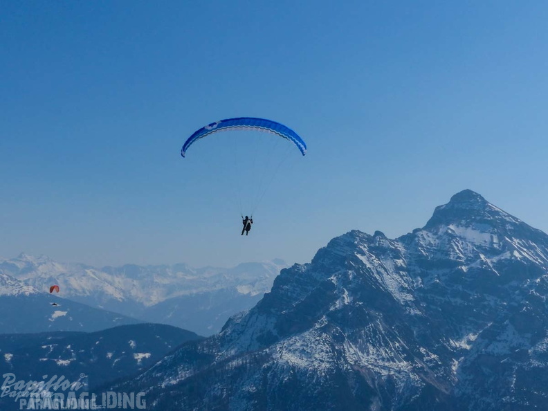 as12.22-paragliding-stubai-101