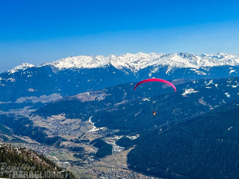 as12.22-paragliding-stubai-152