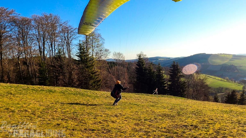 ek16.22-sauerland-paragliding-125
