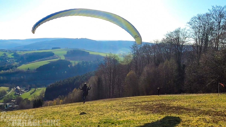 ek16.22-sauerland-paragliding-133