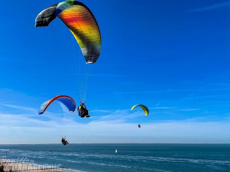 FZ19.22-zoutelande-paragliding-109