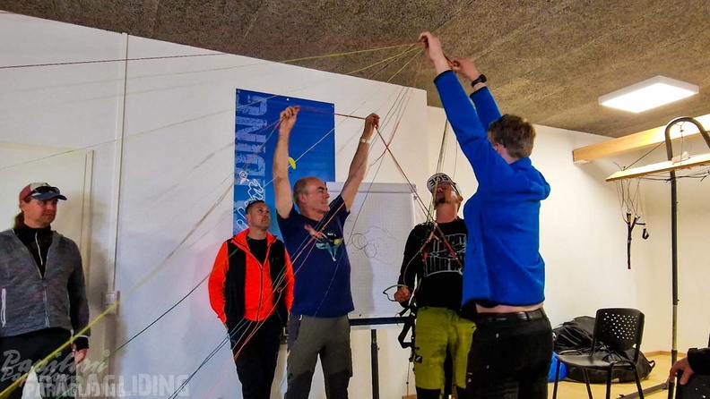 DH21.22-Luesen-Paragliding-181