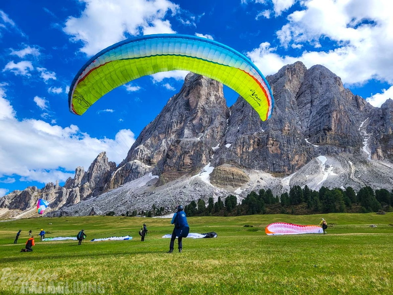 DH21.22-Luesen-Paragliding-135