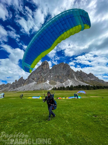 DH21.22-Luesen-Paragliding-138