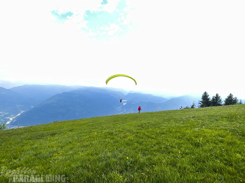 ffe22.22-feltre-paragliding-210