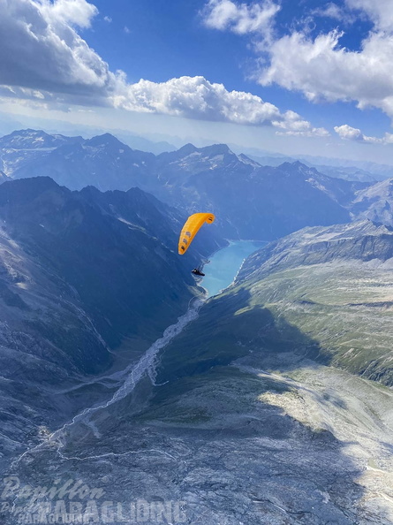 fhx29.22-papillon-paragliding-113