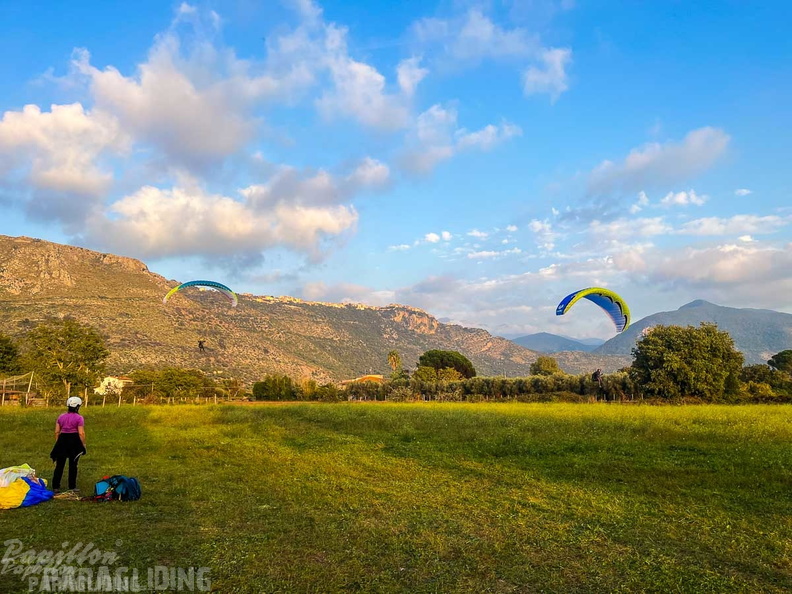 FNO44.22-Paragliding.jpg-417