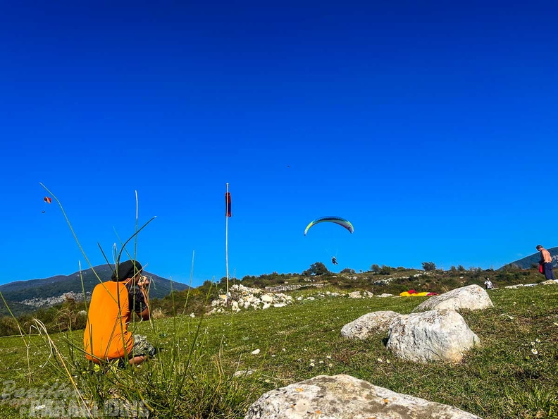 FNO44.22-Paragliding.jpg-418