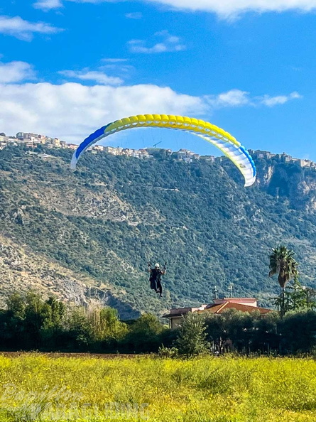 FNO44.22-Paragliding.jpg-422
