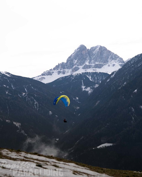 DH1.23-Luesen-Paragliding-111