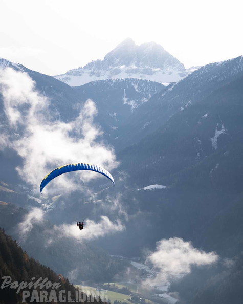 DH14.23-Luesen-Paragliding-101