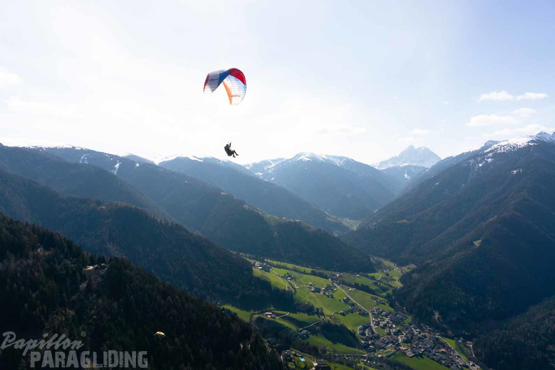DH14.23-Luesen-Paragliding-117