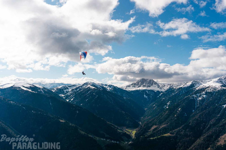 DH14.23-Luesen-Paragliding-123
