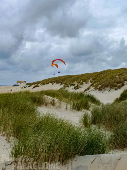 FZ20.23-paragliding-107