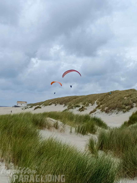 FZ20.23-paragliding-108