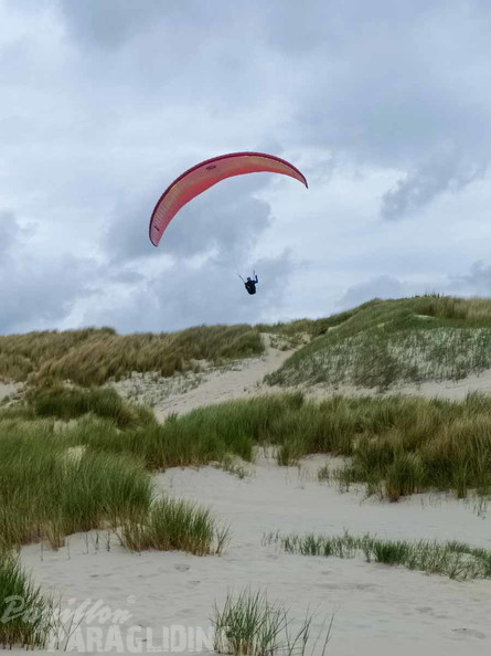 FZ20.23-paragliding-109