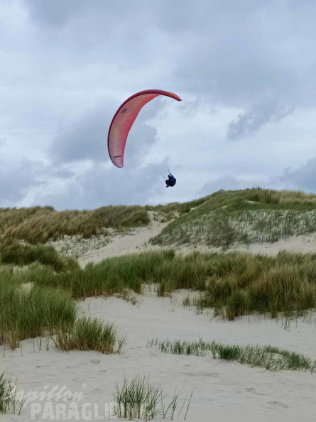 FZ20.23-paragliding-110