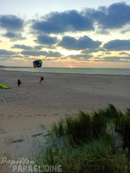 FZ21.23-paragliding-113