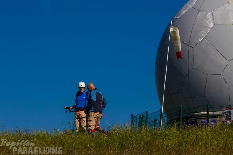 wasserkuppe-paragliding-suedhang-23-06-25.jpg-127