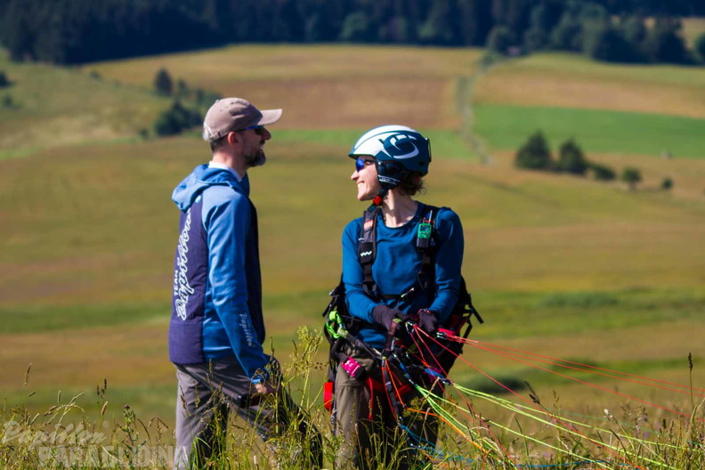 wasserkuppe-paragliding-suedhang-23-06-25.jpg-139