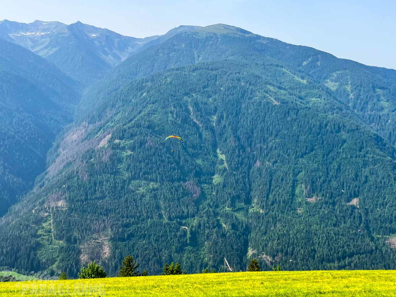 DH25.23-luesen-paragliding-118