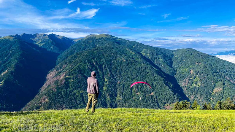 dh27.23-papillon-paragliding-luesen-118