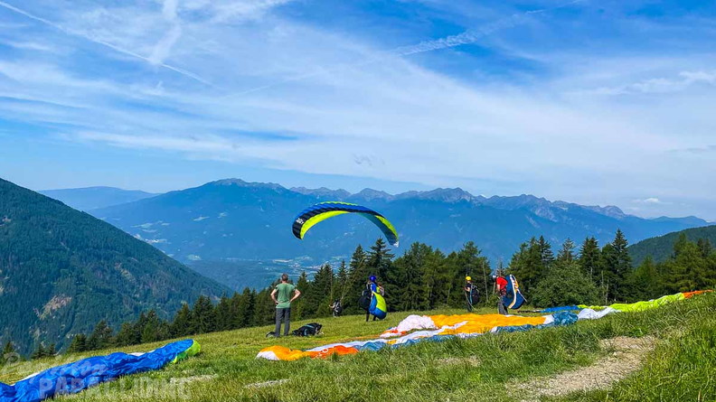 dh28.23-papillon-paragliding-luesen-105