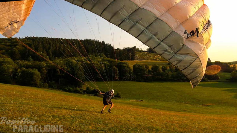 EK28.23-Papillon-Kombikurs-Gleitschirm-Sauerland-125