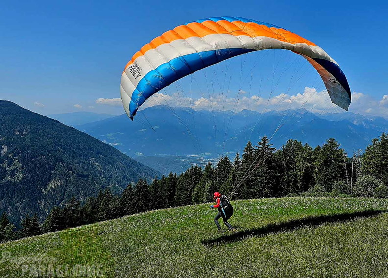 dh29.23-luesen-paragliding-147