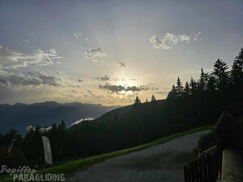dh29.23-luesen-paragliding-154