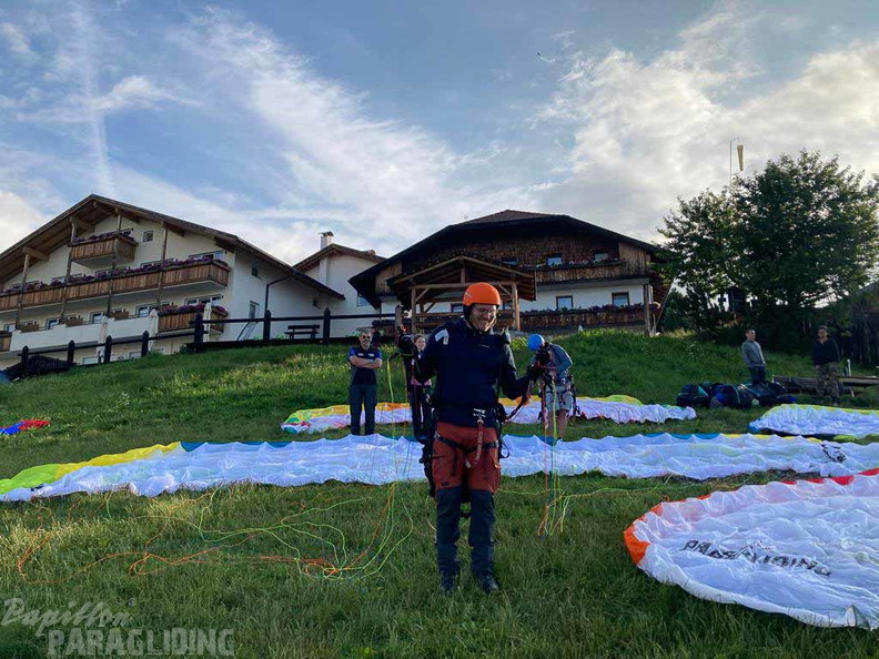 dh29.23-luesen-paragliding-sommer-116