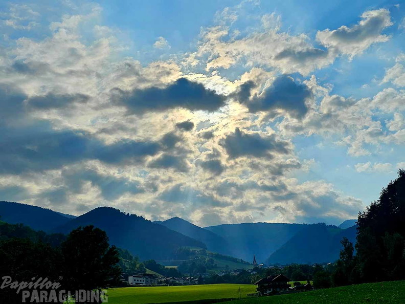 dh29.23-luesen-paragliding-101