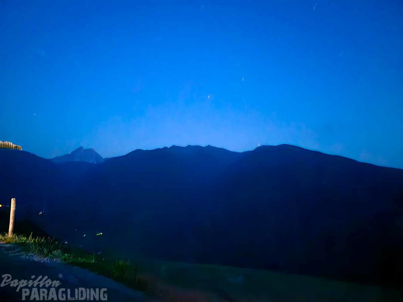 dh29.23-luesen-paragliding-100