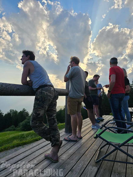 dh29.23-luesen-paragliding-111