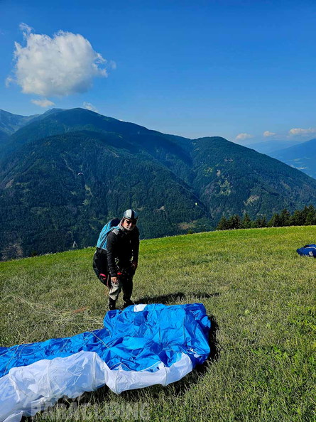 dh29.23-luesen-paragliding-119