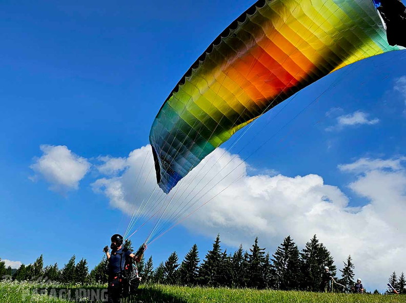 dh29.23-luesen-paragliding-129