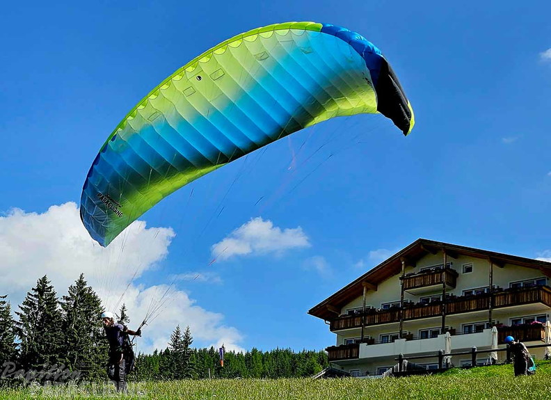 dh29.23-luesen-paragliding-132