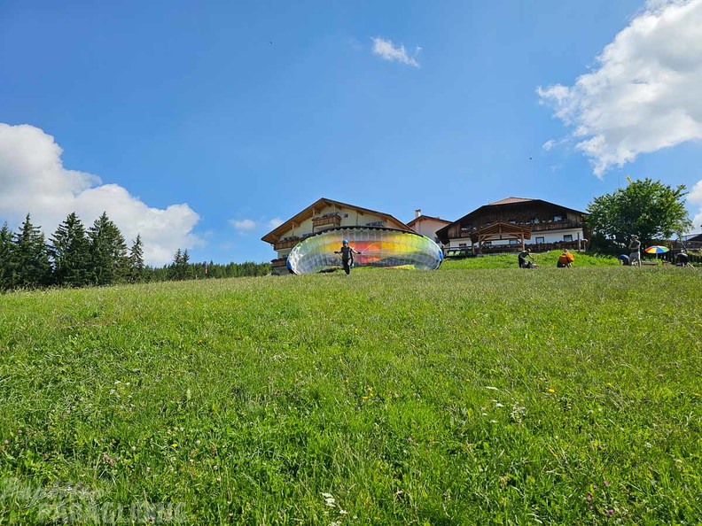 dh29.23-luesen-paragliding-134
