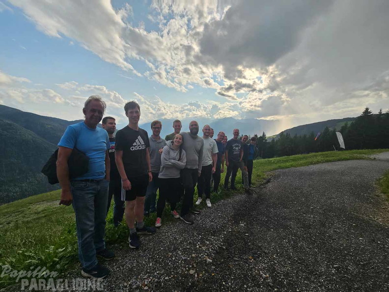 dh29.23-luesen-paragliding-174