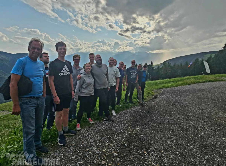 dh29.23-luesen-paragliding-175