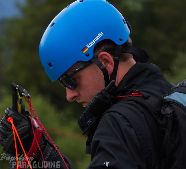 dh32.23-luesen-paragliding-145